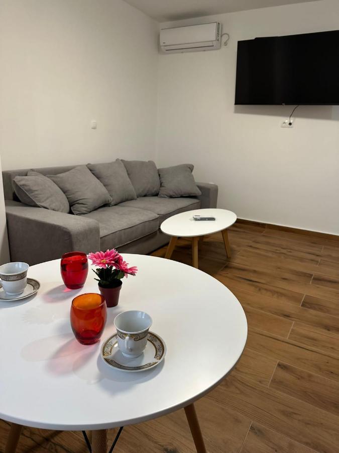Guest House Ivan Donji Zemunik Εξωτερικό φωτογραφία