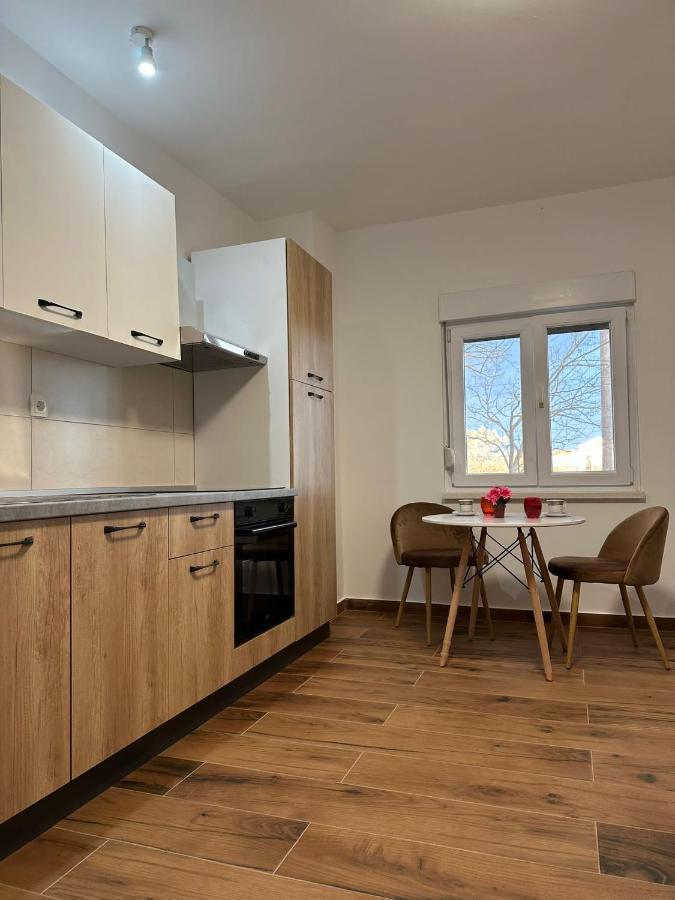 Guest House Ivan Donji Zemunik Εξωτερικό φωτογραφία